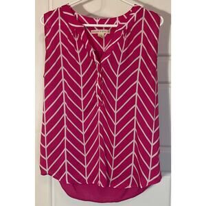 Nanna & Gracie Sleeveless Hot Pink & White Chevron Pattern V Neck Tank L